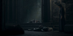 HouseOfTheDragon_3x02-QueensLanding_04202