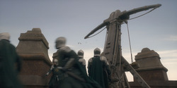 HouseOfTheDragon_3x02-QueensLanding_04212