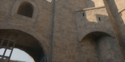 HouseOfTheDragon_3x02-QueensLanding_04253