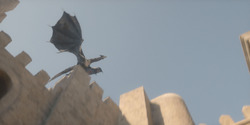 HouseOfTheDragon_3x02-QueensLanding_04255