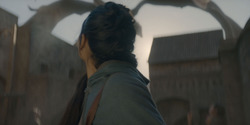HouseOfTheDragon_3x02-QueensLanding_04290