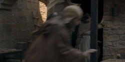 HouseOfTheDragon_3x02-QueensLanding_04296
