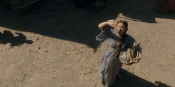 HouseOfTheDragon_3x02-QueensLanding_04309