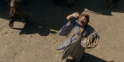 HouseOfTheDragon_3x02-QueensLanding_04310