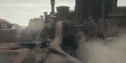HouseOfTheDragon_3x02-QueensLanding_04344