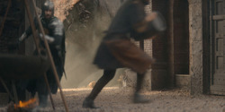 HouseOfTheDragon_3x02-QueensLanding_04352