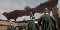 HouseOfTheDragon_3x02-QueensLanding_04358