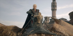HouseOfTheDragon_3x02-QueensLanding_04372