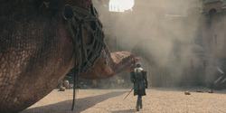 HouseOfTheDragon_3x02-QueensLanding_04380