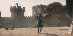 HouseOfTheDragon_3x02-QueensLanding_04387