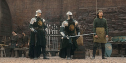 HouseOfTheDragon_3x02-QueensLanding_04393