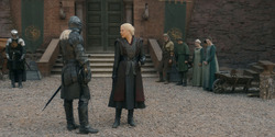HouseOfTheDragon_3x02-QueensLanding_04427
