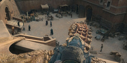 HouseOfTheDragon_3x02-QueensLanding_04438