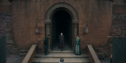 HouseOfTheDragon_3x02-QueensLanding_04457