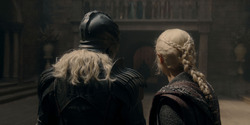 HouseOfTheDragon_3x02-QueensLanding_04491