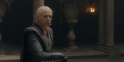 HouseOfTheDragon_3x02-QueensLanding_04512