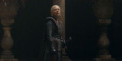 HouseOfTheDragon_3x02-QueensLanding_04534