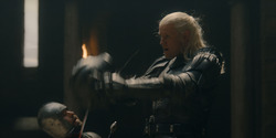 HouseOfTheDragon_3x02-QueensLanding_04538