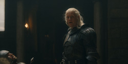HouseOfTheDragon_3x02-QueensLanding_04542
