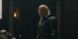 HouseOfTheDragon_3x02-QueensLanding_04543