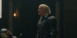 HouseOfTheDragon_3x02-QueensLanding_04544