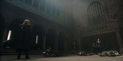 HouseOfTheDragon_3x02-QueensLanding_04548