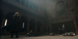 HouseOfTheDragon_3x02-QueensLanding_04550