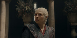 HouseOfTheDragon_3x02-QueensLanding_04559
