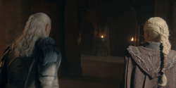 HouseOfTheDragon_3x02-QueensLanding_04580