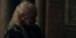 HouseOfTheDragon_3x02-QueensLanding_04604