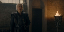 HouseOfTheDragon_3x02-QueensLanding_04618
