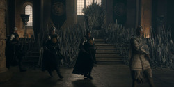 HouseOfTheDragon_3x02-QueensLanding_04674
