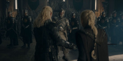 HouseOfTheDragon_3x02-QueensLanding_04702