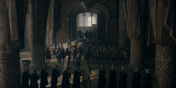 HouseOfTheDragon_3x02-QueensLanding_04752
