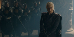 HouseOfTheDragon_3x02-QueensLanding_04789