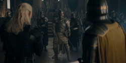HouseOfTheDragon_3x02-QueensLanding_04801