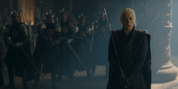 HouseOfTheDragon_3x02-QueensLanding_04805