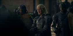 HouseOfTheDragon_3x02-QueensLanding_04832