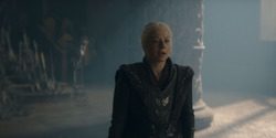 HouseOfTheDragon_3x02-QueensLanding_04864