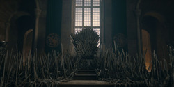 HouseOfTheDragon_3x02-QueensLanding_04920