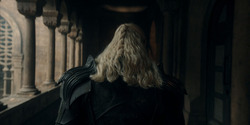 HouseOfTheDragon_3x02-QueensLanding_04954
