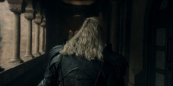 HouseOfTheDragon_3x02-QueensLanding_04955