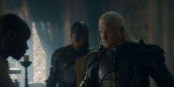 HouseOfTheDragon_3x02-QueensLanding_04969