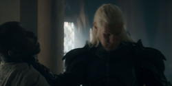 HouseOfTheDragon_3x02-QueensLanding_04972