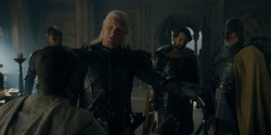 HouseOfTheDragon_3x02-QueensLanding_05015