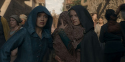 HouseOfTheDragon_3x02-QueensLanding_05080