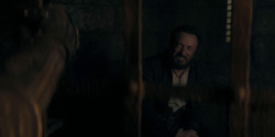 HouseOfTheDragon_3x02-QueensLanding_05124