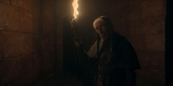 HouseOfTheDragon_3x02-QueensLanding_05148