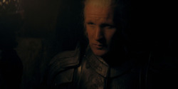 HouseOfTheDragon_3x02-QueensLanding_05184