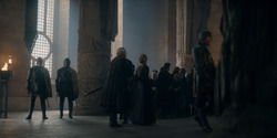 HouseOfTheDragon_3x02-QueensLanding_05239